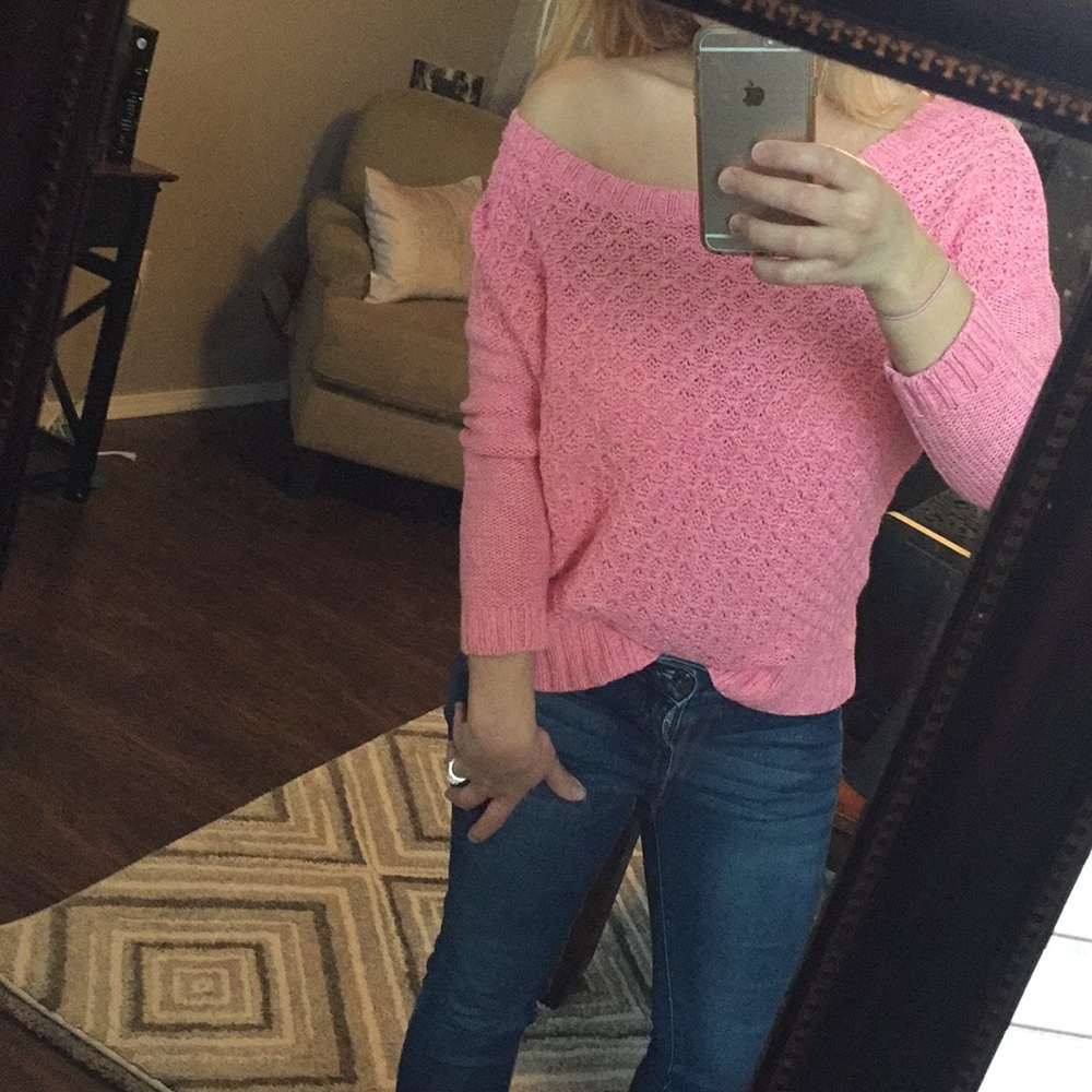 Off Shoulder Sweater - Picture 2 of 4